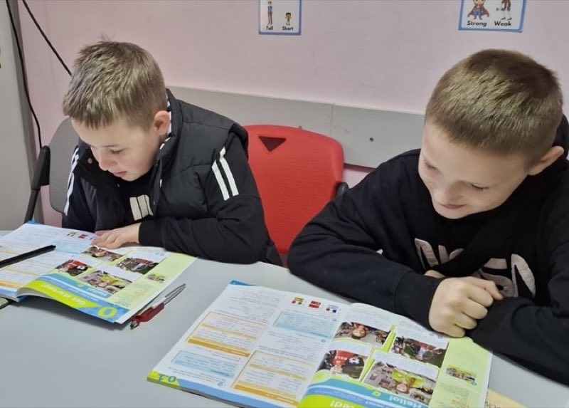 Заняття з англійської мови для дітей Героїв