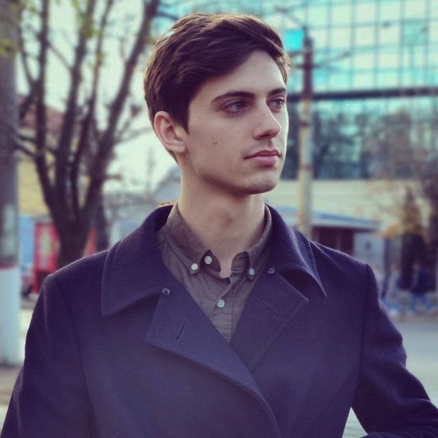 Олександр